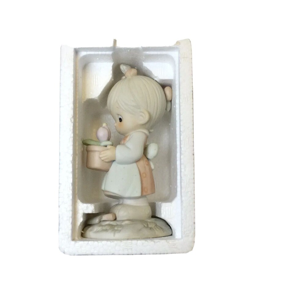 Precious Moments Vintage 1987 May Porcelain Figurine Enesco New In Box